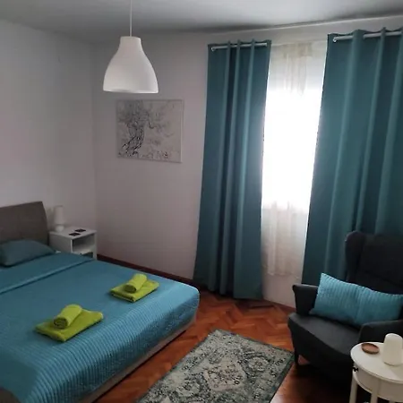 Holiday home Lumar Holidays And Apartments Preko