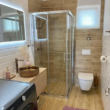 Holiday home Lumar Holidays And Apartments *
