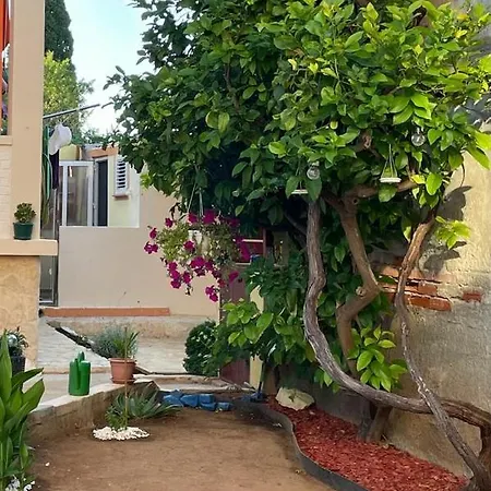 Lumar Holidays And Apartments Holiday home Preko