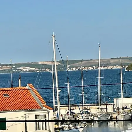 Lumar Holidays And Преко