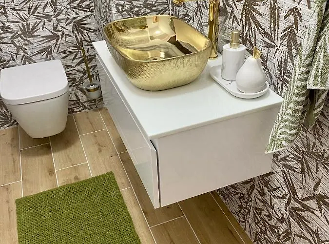 Дом отдыха Lumar Holidays And Преко