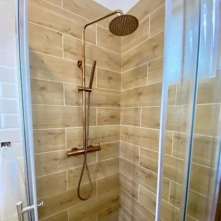 Lumar Holidays And Apartments Holiday home Preko